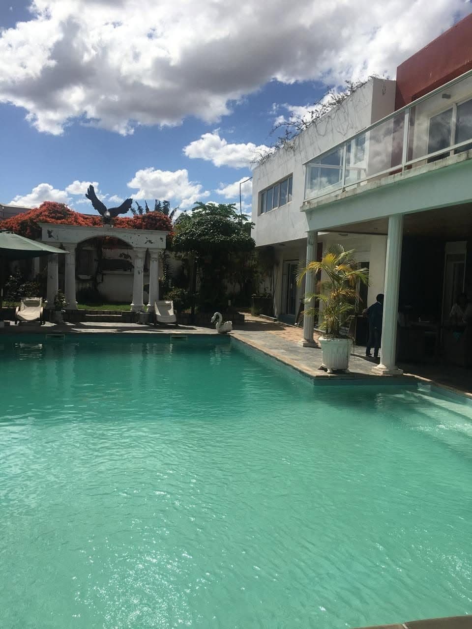 À VENDRE | VILLA AVEC PISCINE CHAUFFÉE — AMPITATAFIKA FALIARIVO