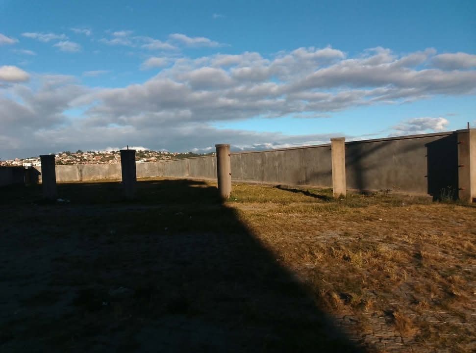 OPPORTUNITÉ FONCIÈRE RARE À ANKADINDRATOMBO
