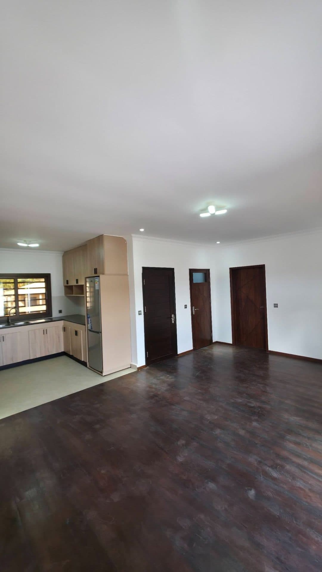 Résidence de Prestige composée de 3 Villas à louer à Ambatobe